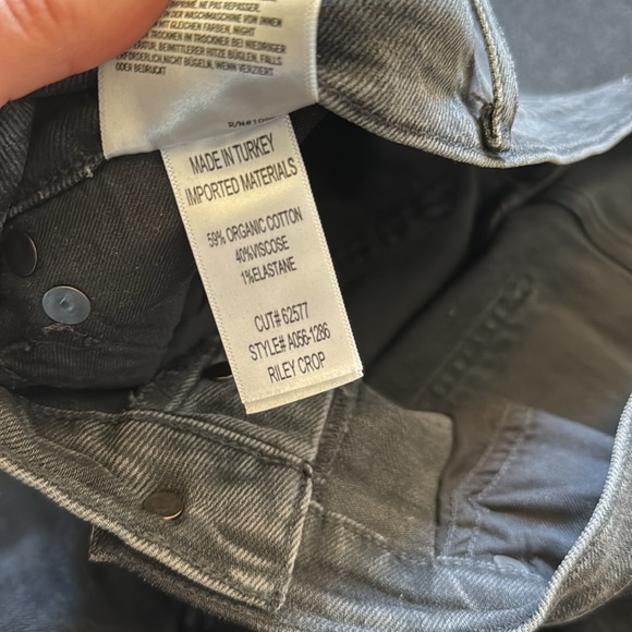 Agolde Riley Crop Jean - Picture 4 of 4